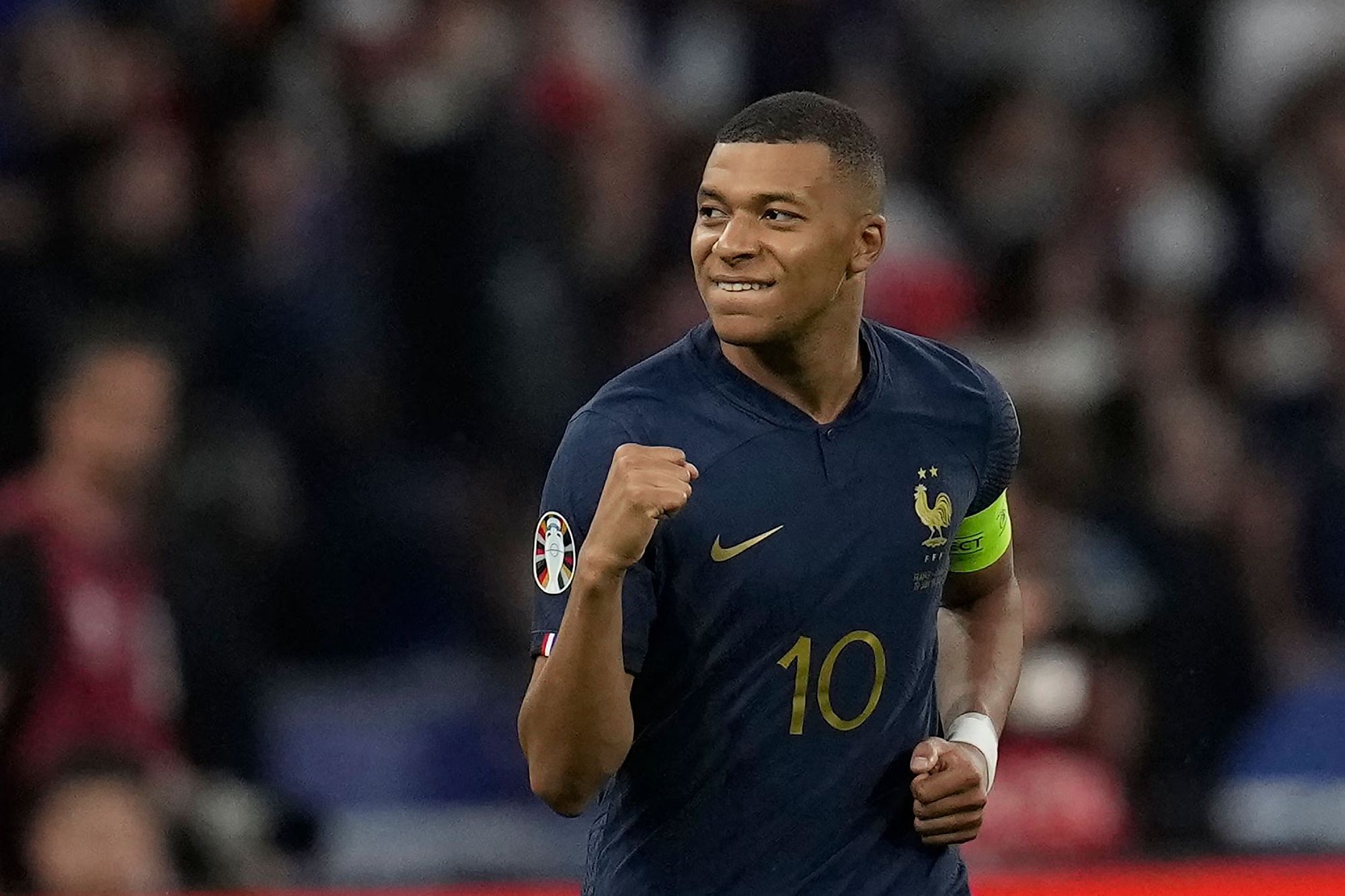 Kylian Mbappe - Tương lai của bóng đá Pháp