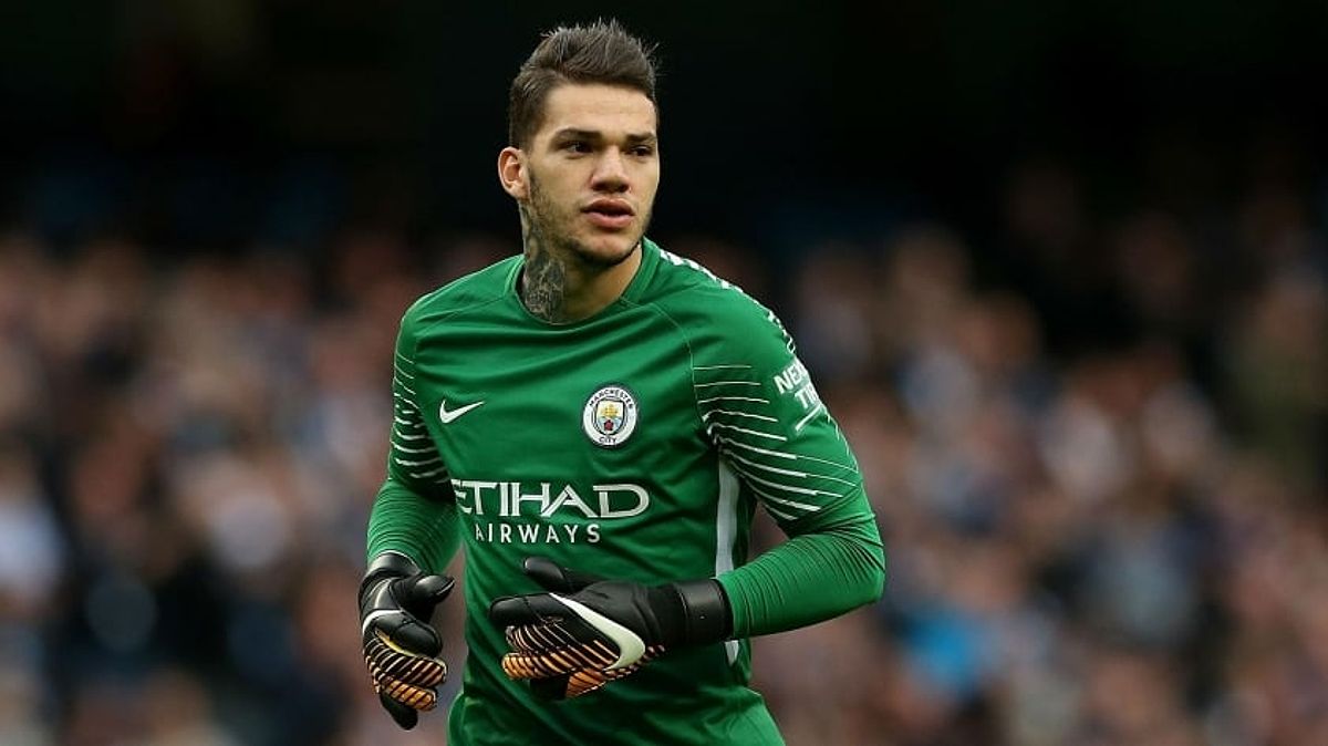 Thủ môn Ederson của Manchester City